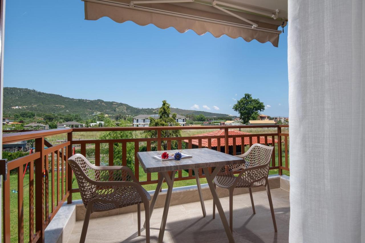 Rodon Garden Apartment Sarti Exterior photo