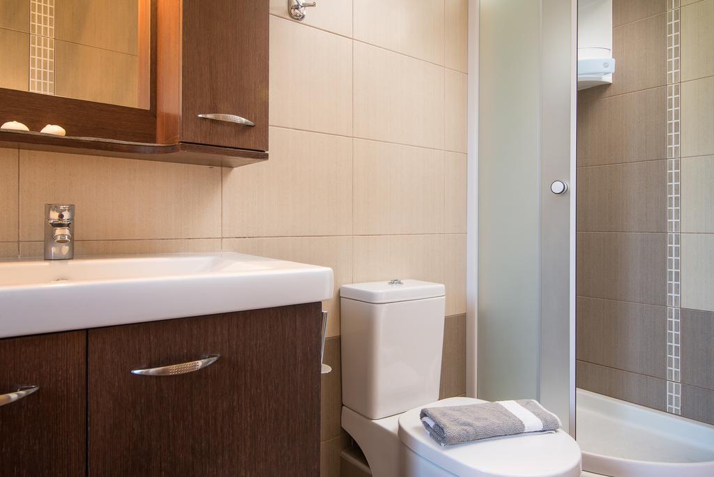 Rodon Garden Apartment Sarti Exterior photo